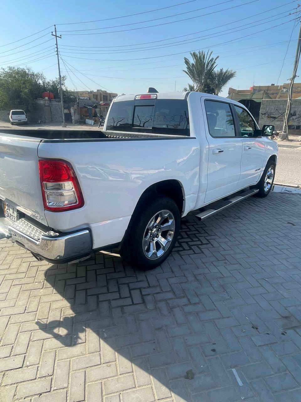 السلام عليكم دوج رام موديل 2019
السيارة جاهزة من كلشي تخم تاير و حدادية و تبريد و مكينة وكير 
بيه منضومة غاز خزان ١٠٠
الحادث والسونار موضح بالمنشور 
السيارة رقم بصرة باسمنه
الاستفسار اتصل على الرقم 👇👇
***********
