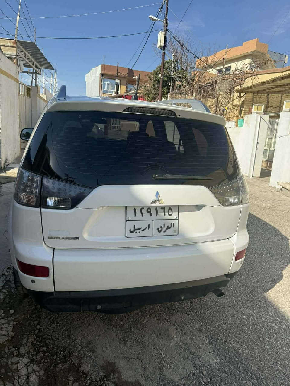 اۆتلاندەر   2008
6 پستۆن ➯
گێڕومەکینەوکارەبایی بەشەرتە ✔
مەکینە بیلادە نەکرایتەوە ➯
گێڕاۆتۆماتیک ودەبڵ اکسل 4×4
فوول مواصفات تەنها سڵاید نیە ➯
نمونە لەجوانی وخاوێنی سەیارەی ماڵە ➯
سنووی دوو ساڵە تتواو بووە 
‭0750 765 7332‬ ڤایبر،واتساپ
شوێن شەقڵاوە
نرخ 105 ومجال شقلاوة, أربيل
