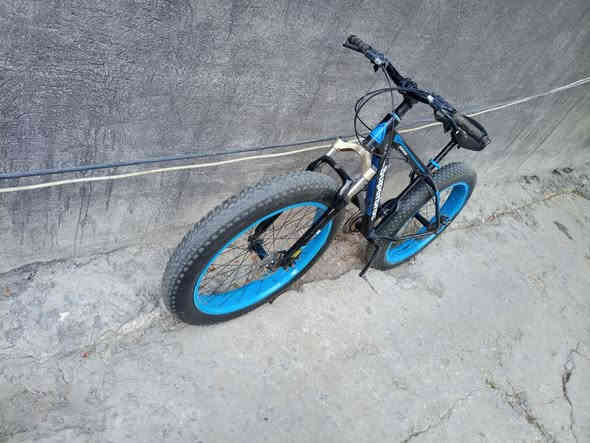 النيلي حجم 26 يرادلة فقط جاملغات نضيف جدا السعر 70 اوبي مجال 

الدباب حجم 26 يرادلة فقط جاملغ خلفي و دواسة مال بايدر ميكلفن الفين دينار نضيف جدا السعر 120 اوبي مجال 

الازرق حجم 26 يرادلة فقط بريكات نضيف السعر 55 أوبي مجال 

المكان بغداد السيدية للاتصال على *********** الخط أو على الواتساب 

(((بيع مستعجل)))

ملاحظه اذا تشتري أكثر من واحد ينزل من الأسعار 

كعرهن كليتهن اب 250 اوبيهن مجال 

ا
