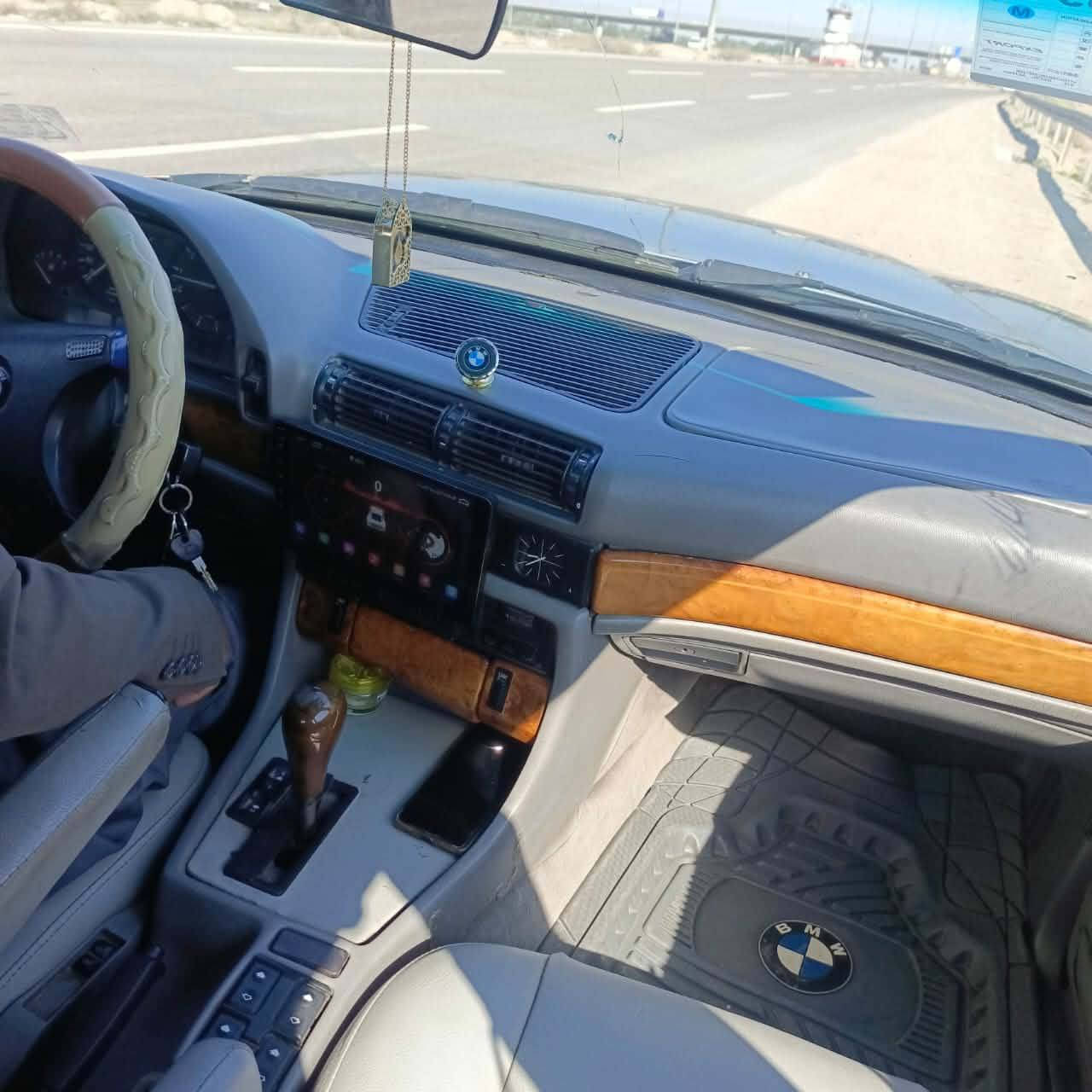 السلام عليكم بي ام BMWللبيع
وارد ياباني بدون ضرر صبغ جماليه فقط تدفئه تبريد تخم تاير سيارة جاهزة ترايك 200رقم انكليزي تحويل مباشر السعر55$وبيهة مجال حك الجية 
العنوان بغداد ابو غريب


**إذا كنت صاحب هذا الإعلان وتريد حذفه لأي سبب، رجاءا أرسل رسالة إلى الدعم الفني**