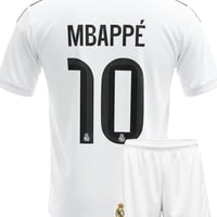 مع حلول عيد الفطر المبارك وبداية الموسم الصيفي  وفرت لكم أزياء ((القرش...