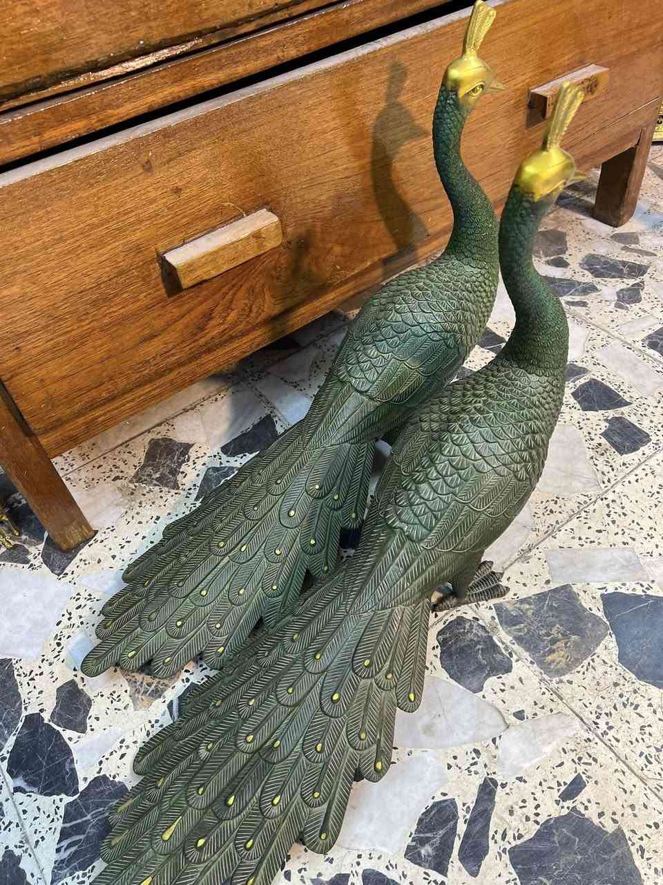 طاووس برونز حجم كبير وزن ثقيل خاليات من العيب نظافه 100/100 القياس 42 ب60 سنتم


**إذا كنت صاحب هذا الإعلان وتريد حذفه لأي سبب، رجاءا أرسل رسالة إلى الدعم الفني**