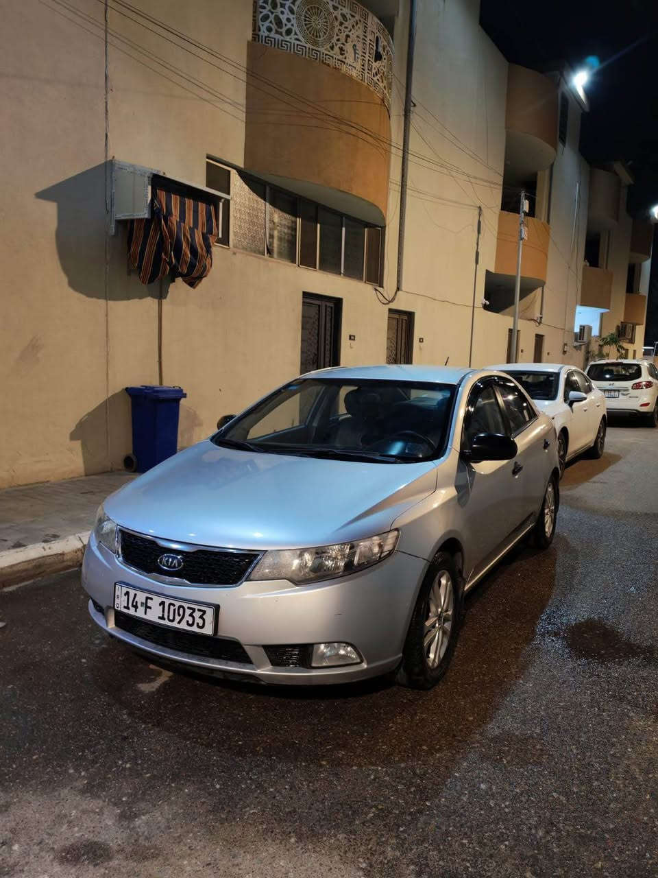 سلام عليكم
كيا سيراتو 2012 خليجي باسمي تحويل ثاني يوم السياره جديده وحلوه استخدام شخصي
بيها نص الباب وخمس اصابع من الجاملغ كلير ابيع قطعتين الباقي كله كفاله تبريد حداديه مكينه كير كله كفاله السعر 110 وبيها مجال قليل
الهاتف : *********** البصرة, العراق
