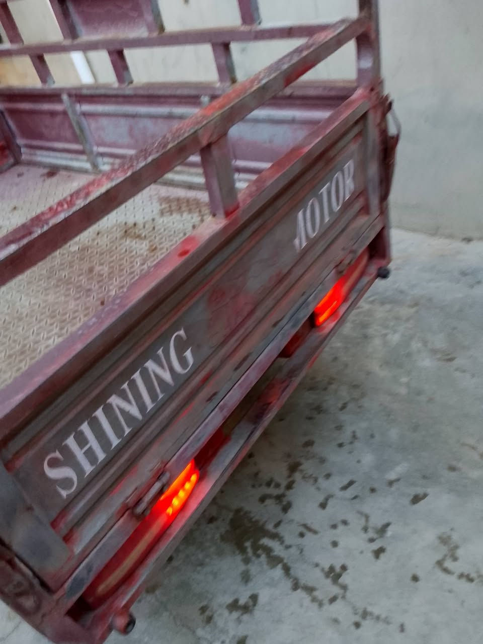 ستوته لبيع موديل 2018ستوته جاهزا فحل عالي قلاب محراك 2025 ركبه شراط كهربائيات كله شراط السعر 1150او بي مجال قليل الشراي يخابر ***********مكاني كركوك
