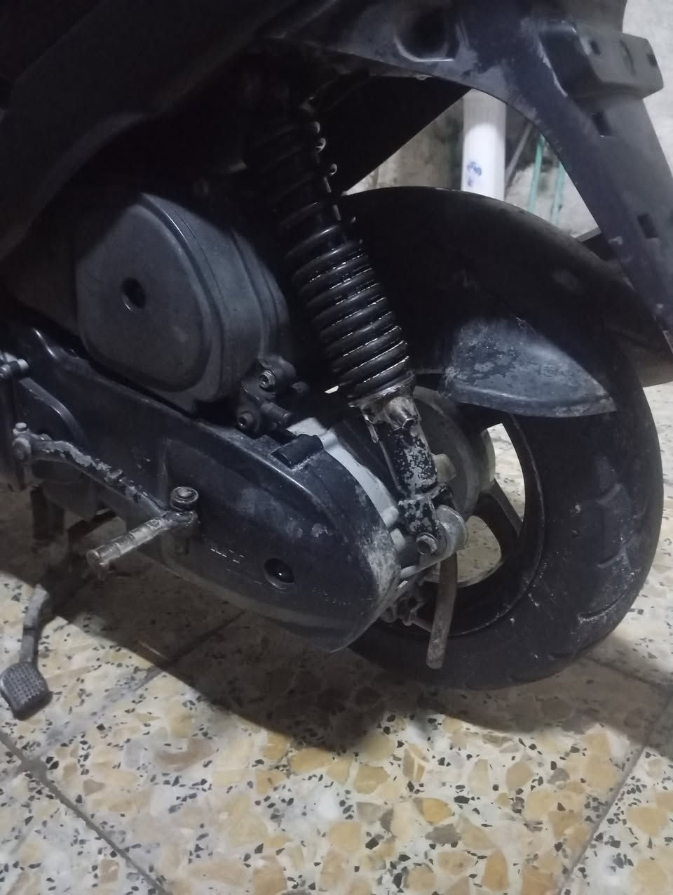 دراجه ماكس عدله للبيع دراجه رمبه ما ما صالي هواي منزله بس اني ابيع وشتري رايده 850 قفل مكان حي اور رقم***********
