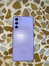 مبايل للبيع s215G SA  المبايل أمريكي  ذاكرة ١٢٨ دبل سيمكارت  يشغل ٦٠ ف...