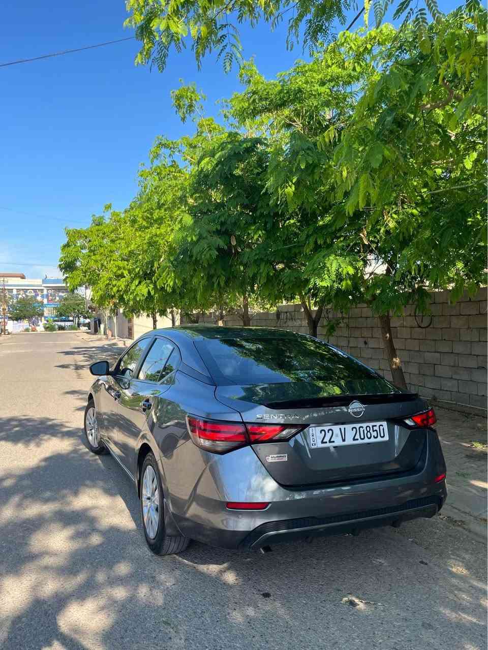 Nissan Sentra 2025 S
نيسان سينترا 2025 s
محرك 20 
20 الف ماشية  
بصمة و رادار 360 درجة شاشة كار بلي
حدثها كلش خفيف بس البنيد صبغ 
جاملغ سكن بيها شبر تعديل بارد
بدون دواخل بدون ارباك 
صورة الحادث موجود 
سيارة رقم اربيل بسمي تحويل  ثاني يوم 
سعرها 135 مجال بسيط 
***********
واتس اب كركوك, العراق
