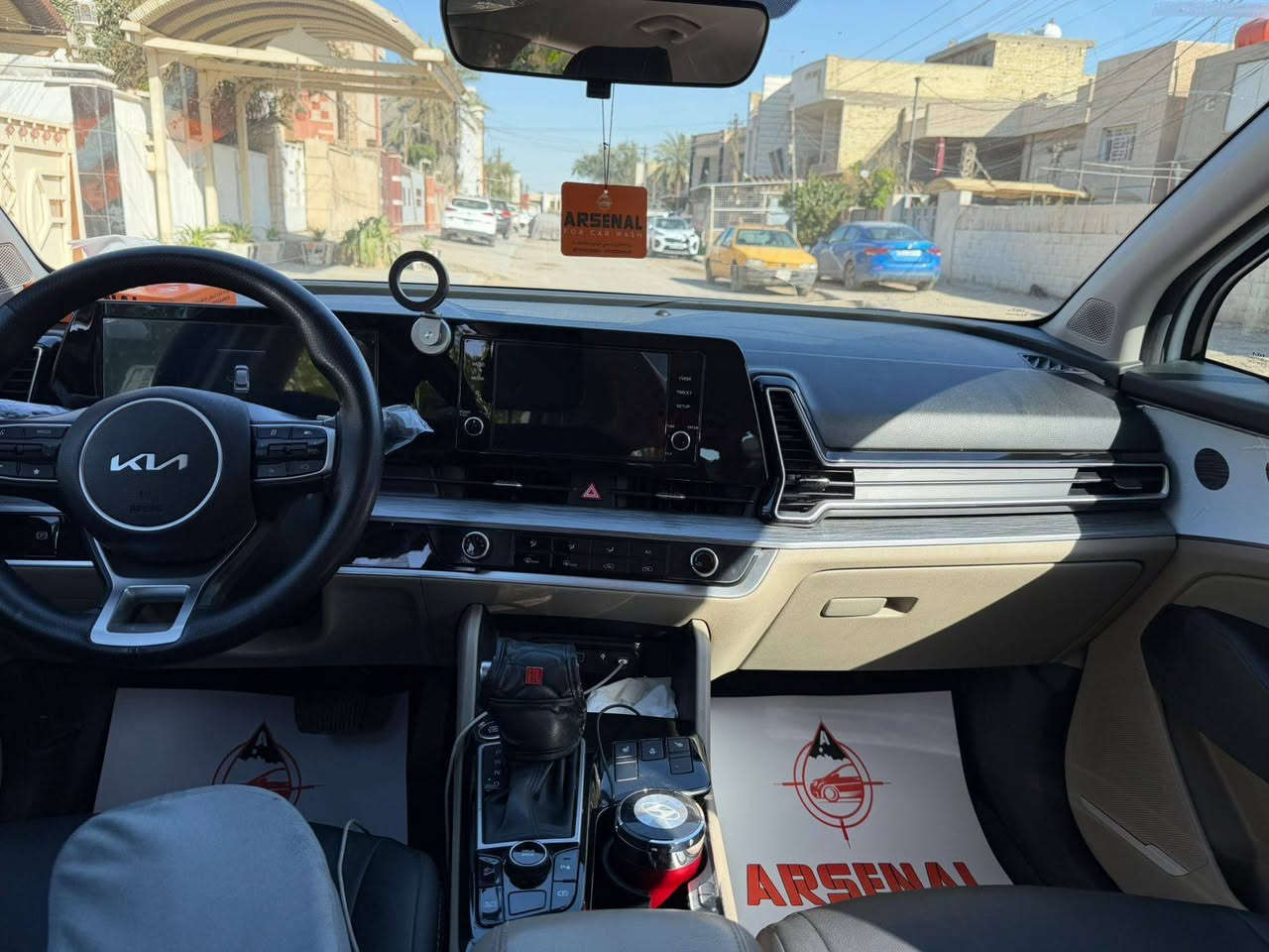 سبورتج موديل ٢٠٢٤ خليجي بعدها بوضع الشركة ماشية ٣٢ الف فول نضافة فول مواصفات عدا الفتحة مكاني بغداد الامين الثانية ***********
