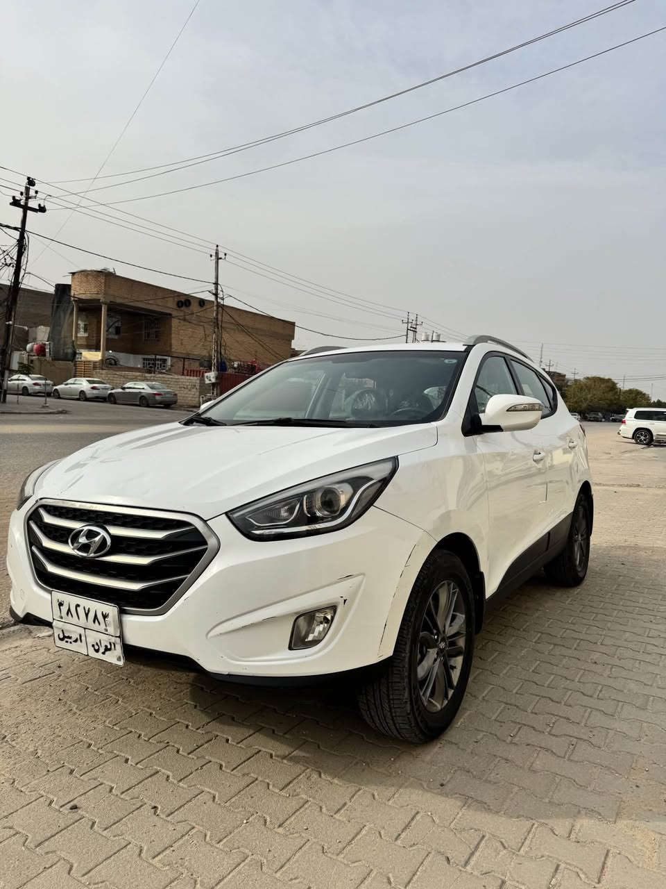 توسان 2015 مكفوله 
مواصفان تبريد خلفي تحكمات سترين
عنوان النجف الاشرف سعرها 155 وبيها مجال
*********** النجف, العراق
