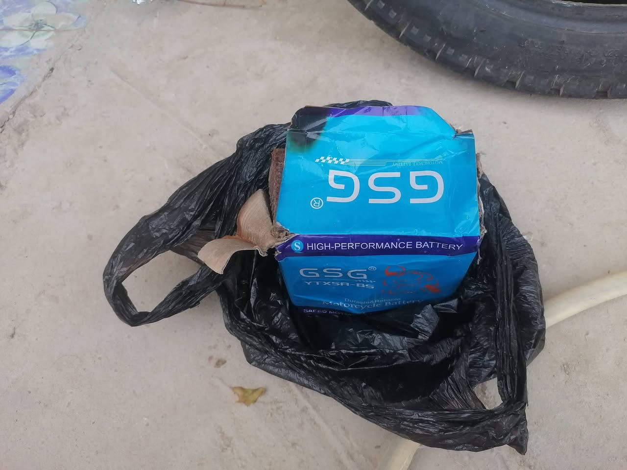 غراظ لبيع دراجه بوكسر باتري جديد نظيف كلش شغال تاير مابيه ي بعد بجيس مكانك الديوانية قضاء البدير رقم تصال *********** ريدهن يجي خاص
