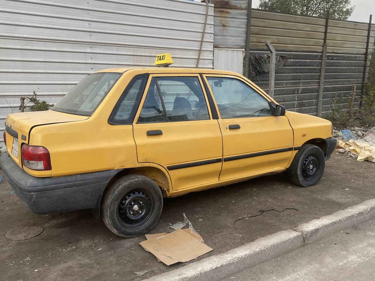 إسلام عليكم سايبة موديل 2009نظيفة مكينة كير سيارة حلوة بيهة بس ارابع يفلت سنوية عضم عاج بدون شرعي ماندالع اكفل سرقة وعشائر اسويلك مكاتبة السعر ١٣ ماكاني بغداد ***********
