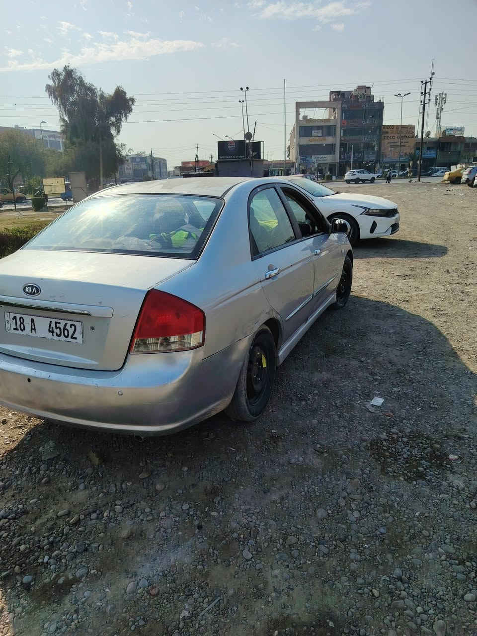 سلام عليكم سيراتو ٢٠٠٨ مكينة كير كهرباء تبريد حدادة كفالة رقم بابل انكليزي هزة. جديدة بيها تبديل جاملغ بدون داخل وهلال مصلح السعر 73 وبيها مجال مكاني بغداد تقاطع درويش *********** وتساب *********** اتصال

