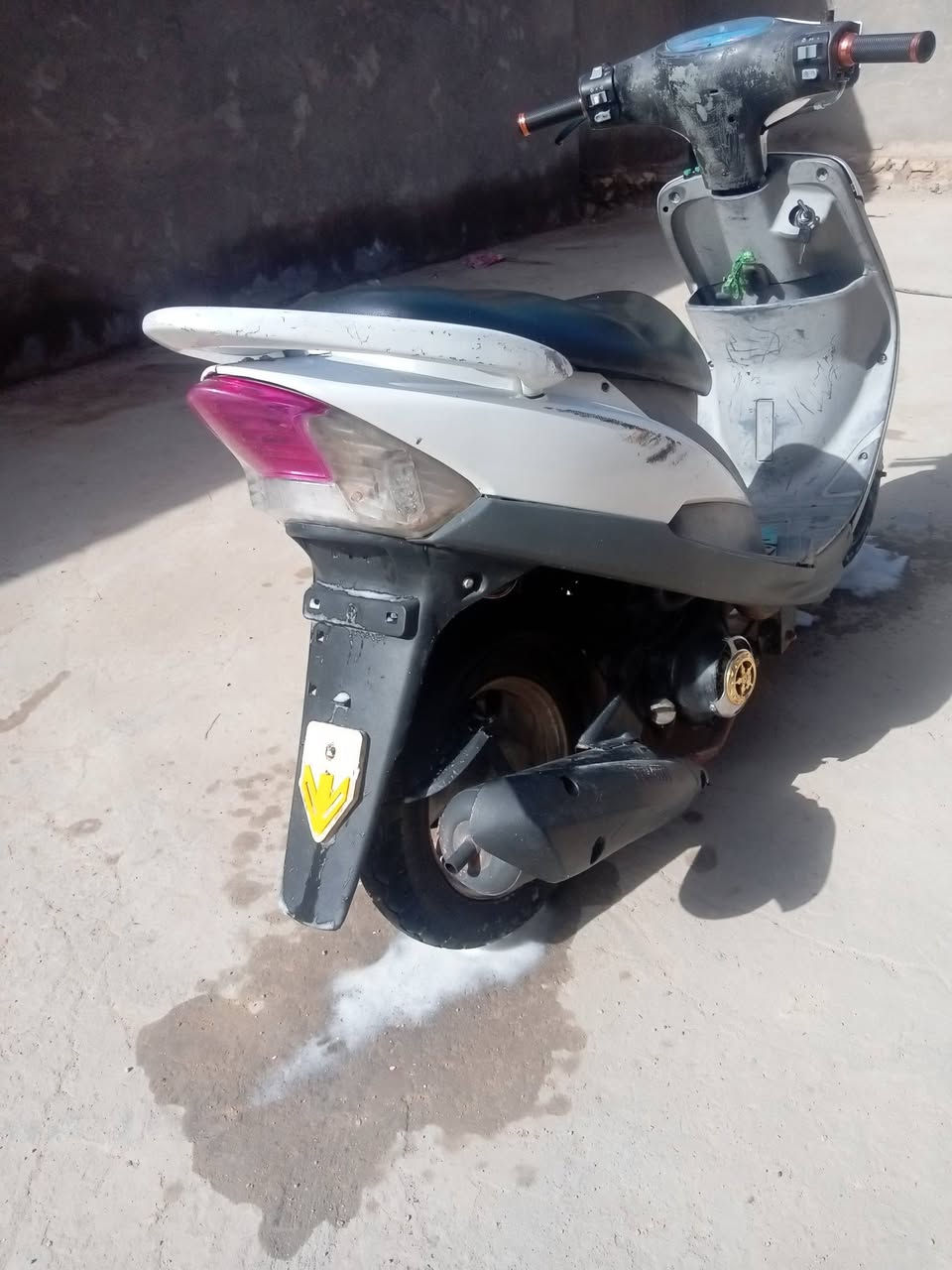 سلام عليكم للبيع ماكس مغولي محرك كفرات ويل صالنصه كله بلادي شركة قفل جنطه تايرات الكهربائية كله نضيف جاهز الله شاهد مال جناي سعره 500مجال مكان المجد معلق شراي ***********
