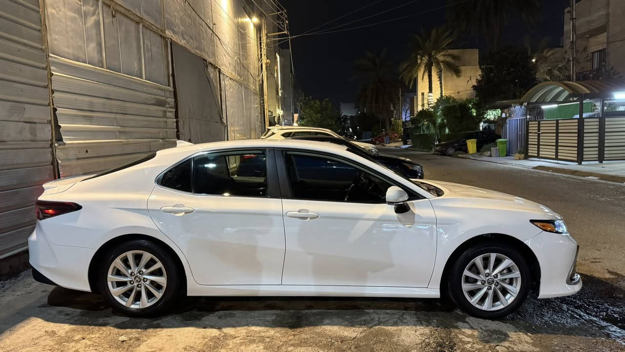 السلام عليكم
كامري 2023 le     بانزين رقم بغداد 
ضررها : ايرباك ستيرن  بنيد مبدل نفس اللون وجاملغ يمين صبغ 
وبيها شبر بل لغد النازل ( مبدل وجه المحرك مكان الأذان)

محرك 2500 تبريد ثلج

( السياره مرقمه بغداد ) 

بيها نواقص بسيطة 

مكانها بغداد العامريه 

ماشية: 16,000mi

سعر : 18,600$ وبيها مجال

 ***********
