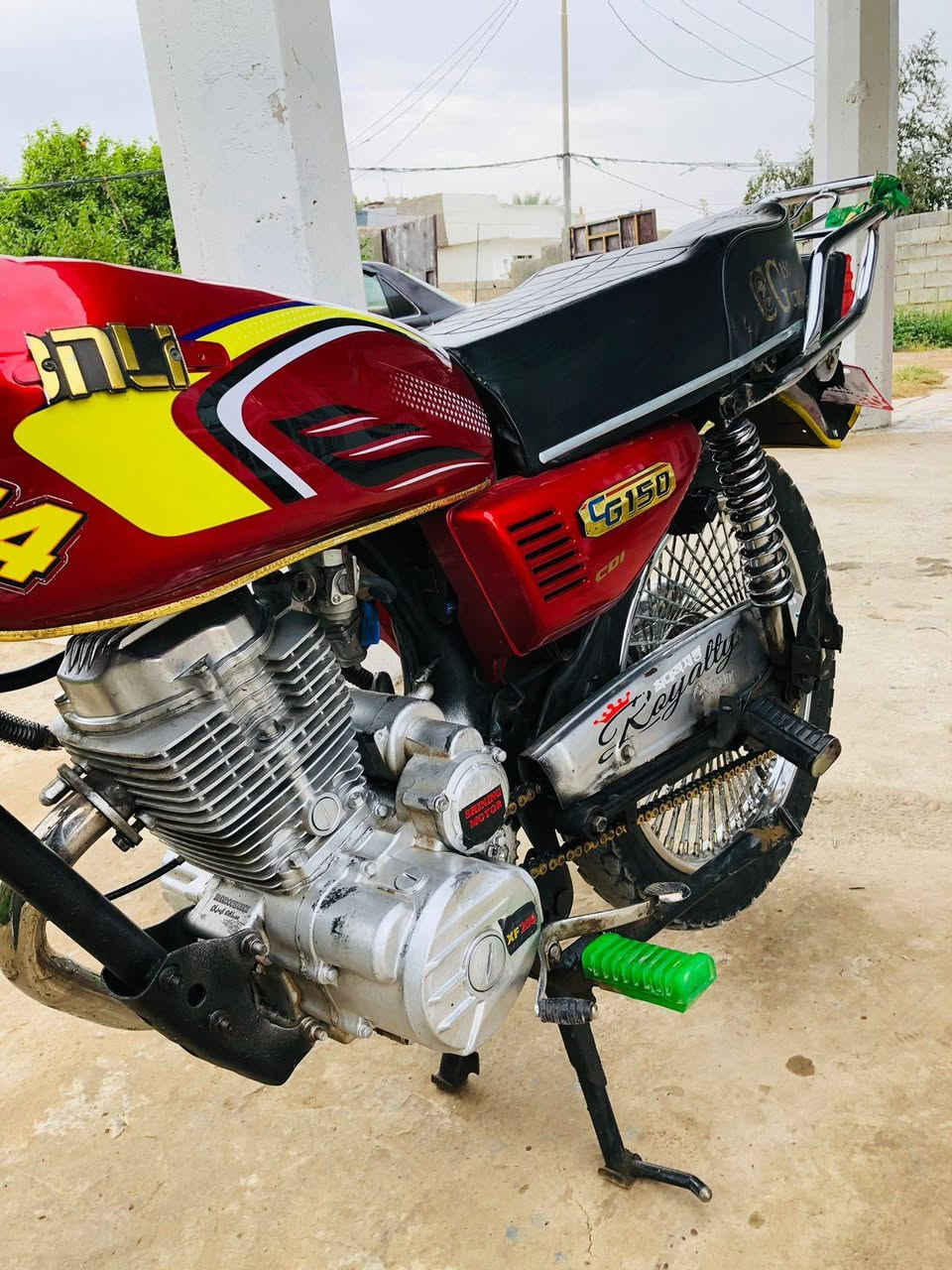 دراجة للبيع السعر 275وبيه مجال ***********
