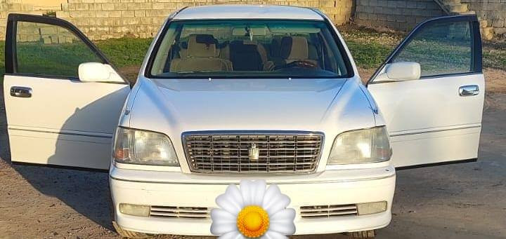 يوجد سيارة ملكة للبيع
1محرك گير شرط

2بطارية جديدة 

3تخم تايرات جديد 

سيارة مكفولة من كلشي من الدعامية لدعامية
السعر يرهم نقدي ويرهم بالمدة على قسطين فقط المكان كركوك الحويجة 
الإتصال على /***********
