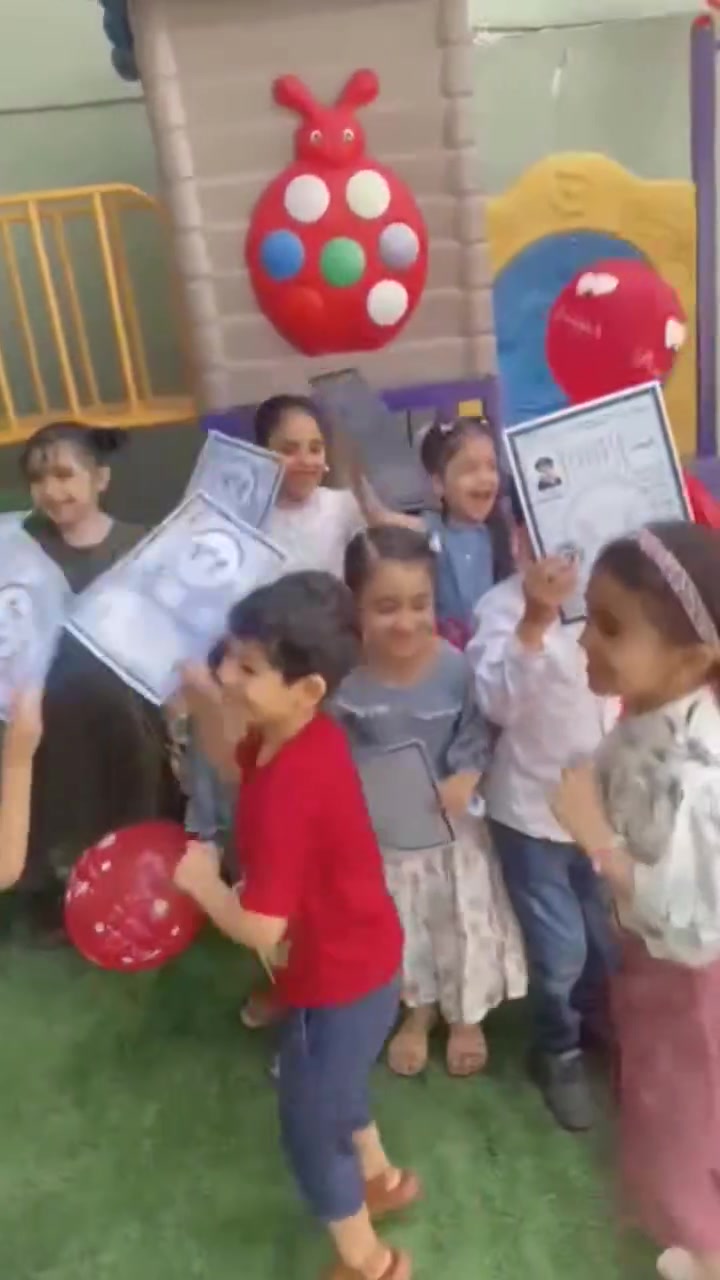 🎉✨ يُسعدنا إعلامكم بانطلاق التسجيل للسنة الدراسية 2025 / 2026 ✨🎉
في روضة المبدعون الاذكياء 🌟

هل تبحثون عن روضة تجمع بين الأمان، والرعاية، والتعلّم الممتع والمثمر لطفلكم؟
انضموا إلينا في روضة ألمبدعون الاذكياء، حيث نغرس القيم، ونُنمّي القدرات، ونُطلق الإبداع منذ الخطوات الأولى 💡💫

🔹 برامج تعليمية حديثة تُراعي سن الطفل واحتياجاته
🔹 أنشطة تربوية وترفيهية تنمّي الذكاء والخيال
🔹 رعاية فردية في بيئة دافئة ومحفّزة
🔹 فريق تربوي مختص وكفء
🔹 موقع مريح وآمن وسهل الوصول

🗓️ الأماكن محدودة، لا تتأخروا بالحجز!
📞 للحجز أو الاستفسار: ***********
📍 العنوان: زراعي الخطيب _نهايه شارع الحشد
📲 تابعونا على صفحاتنا الرسمية لمزيد من التفاصيل والمستجدات

🌟 روضة ألمبدعون الاذكياء... حيث يبدأ الأمل ويُزهر المستقبل 🌟
 روضه المبدعون الاذكياء _  #أطفالنا_أملنا #التعليم_من_أجل_الحياة #
