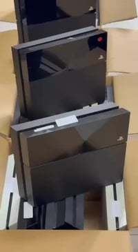 عروض مكتب العنبكي  بلي فور مهكر  جهاز ما مفتوح  يحتوي على 10 العاب من ...