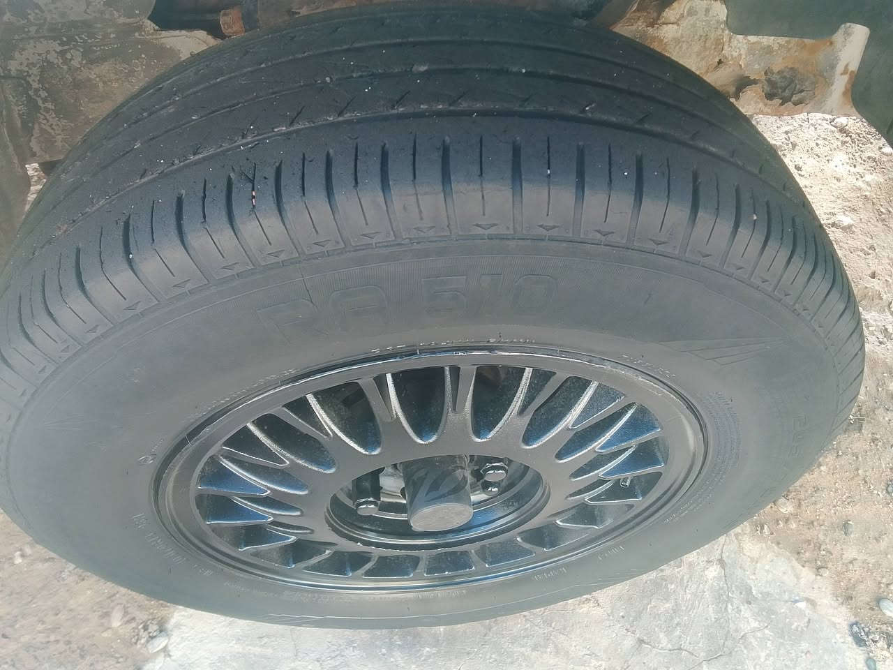 السلام عليكم سعرها 13 ورقه وبيها مجال اللهم صلي على محمد وال محمد
فتون مديل 2009 شغاله جاهزه لكن ابيع كوم حديد مكاني بغداد المشتل ***********
***********
