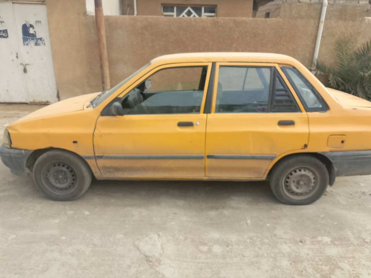 سايبه موديل 2012
سياره ابيعهة كوم حديد عليه خط وبحث 130 ألف وعقد مروي ساقط يعني كلهة 250 ألف 
سنويه ال 2028 تحويل ثاني يووم 
السيارة أريده اب 20 تنزل منهة ورقتين مال الخط ولبحث و العقد اصير 18 وبيهة مجال حك الجيه وآني بل خدمه 
***********
