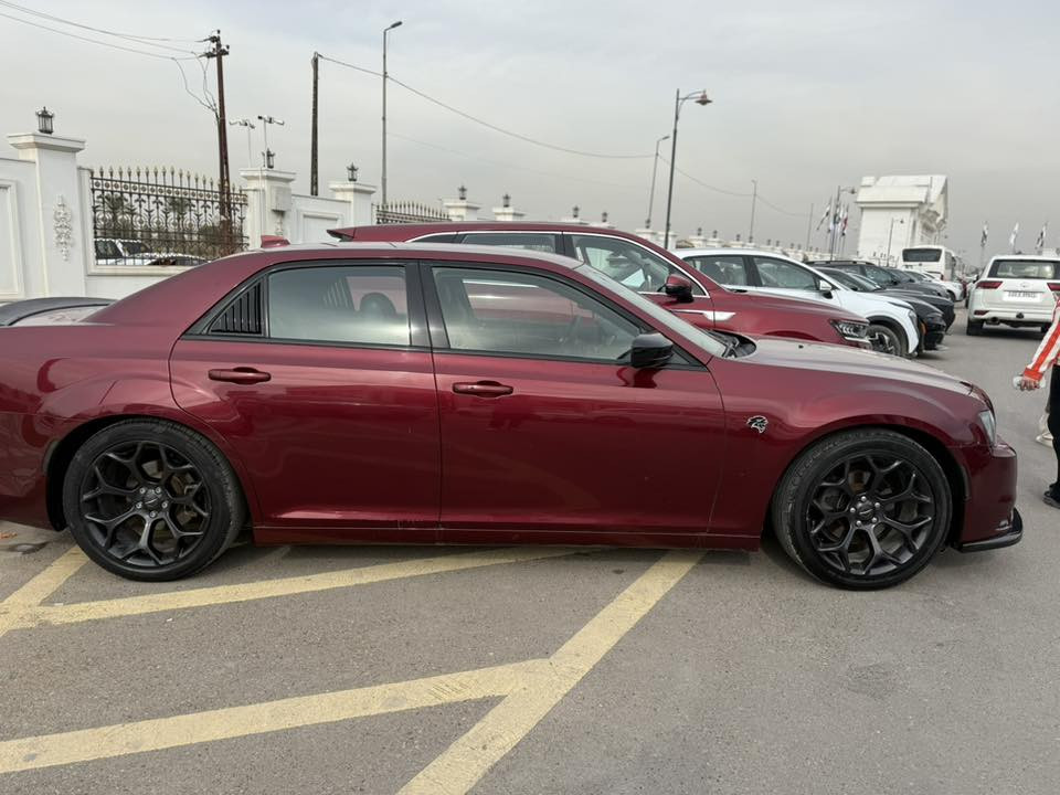 ( ٢٠١٩)
وارد كندي 
الحادث جامرلغ وباب خلف السائق بدون ايرباك
صور الحادث بالمنشور 
‏S 
تو ويل
‏  300  S 
رقمها كلش حلو بغداد 99091

المواصفات :
* نقطة عمياء .  
* مصابيح امامية عدسات تايكر كلفني 500 دولار ومبرمج مع ضمان 3 سنين تجي وتجربهم.
* ويل قياس 20 أنج  
* كاميرا خلفية مع حساسات . 
* شاشه كبيرة مع نظام ملاحة نفكيشن GPS .
* سستم صوت الپاين.
* كار بلي. 
* داخل جلد احمر مختم S
* مقاعد أمامية كهربائية عدد 2 . 
* مقاعد أمامية تدفئة . 
* تشغيل عن بعد .  
* مثبت سرعة . 
* تلفون بلوتوث . 
* مرايا متحسسة للاضاءة العالية .
* كير شفتر بالستيرن . 
* دخول ذكي ترحيب (بصمة) .
* ⁠مكان سيارة ديالى 
*نظام سبورت sport محرك 🏁.
*نظام سبورت كير sport.
*الممشى 100 ميل.
السيارة مرتبها على ايدي مبرمجة سيفتي وبرمجة اوكتان يعني سيارة سفر .
تايرات جدد وباتري جديد وبعد سوالف هواية 
تعجبك اتصل وبيك خير وتدلل متعجبك ربي يرزقك الاحلى منها.

 ***********
