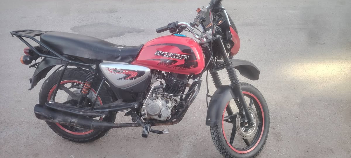 دراجه للبيع موديل ٢٢ بدون اوراق اوراقه ضايعه اكفلك سرقه تاخذه من باب البيت نقوصات خفيفه مكان بغداد حي الجامعه نفق الشرطه سعر ٨٥٠ بيه مجال قليل حك جيه للتواصل ***********
