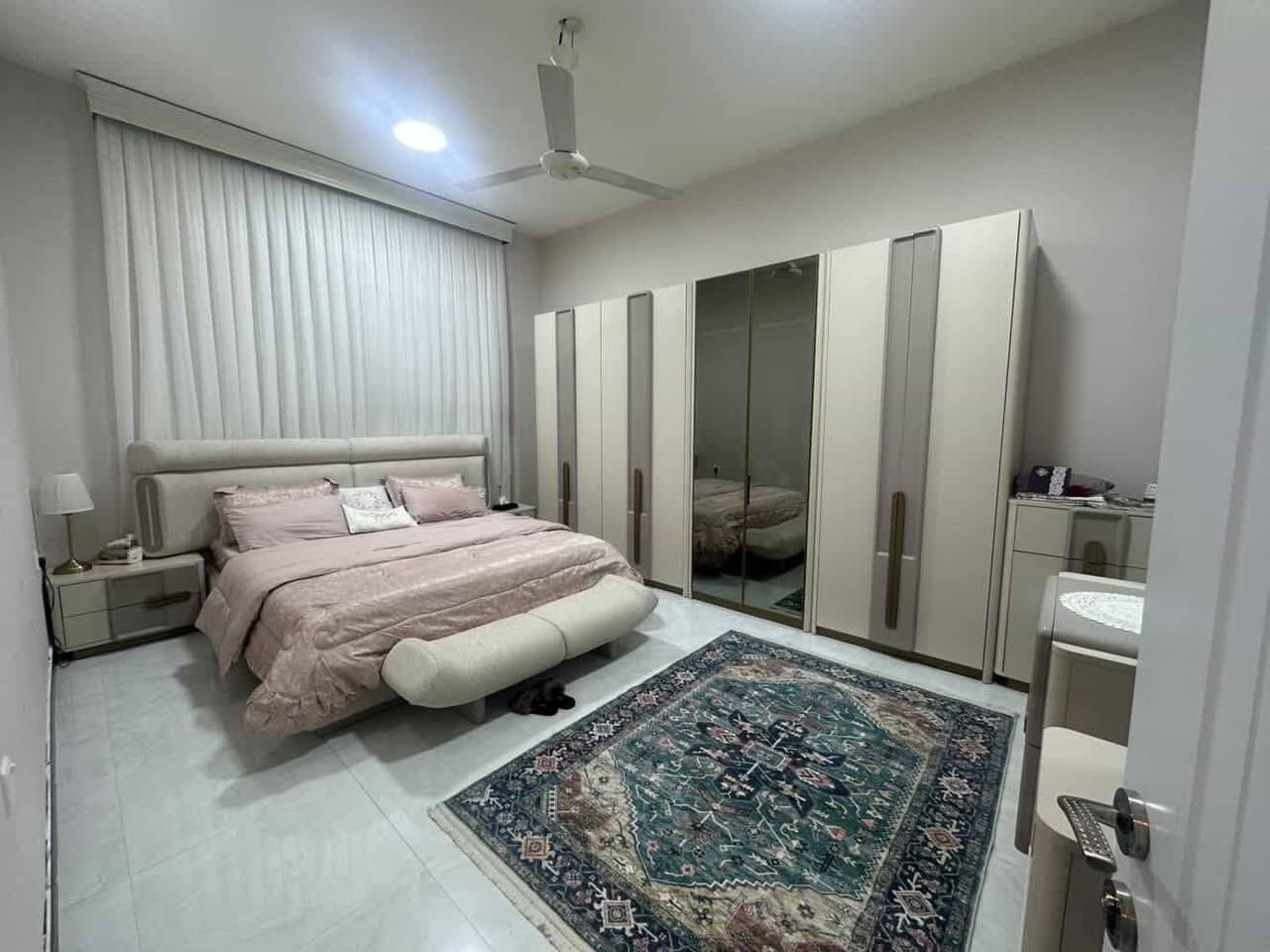هذا البيت 650 متر طابو زراعي سند 25 بيت  واجه 14 ونزال 45 متر. وحديقه 250 متر يباع مع الاثاث . المنطقى مي مجاري كهرباء خدمات كامله يبعد عن الامام 4 كيلو طريق بغداد كربلاء عمود 51 قرب جامعة الزهراء خلف خباطه العبتة يرهم مراوس مع فرق. للاستفسار فقط اتصال
***********

هذا البيت 650 متر طابو زراعي سند 25 بيت   واجه 14 ونزال 45 متر. وحديقه 250 متر يباع مع الاثاث . المنطقى مي مجاري كهرباء خدمات كامله يبعد عن الامام 4 كيلو طريق بغداد كربلاء عمود 51 قرب جامعة الزهراء خلف خباطه العبتة يرهم مراوس مع فرق. للاستفسار فقط اتصال
