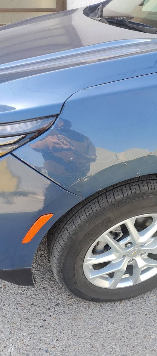 السلام عليكم 

شوفرليت كونكس 2024 

السياره  حادثه بالايت والصور موجوده بالمنشور 

مكفوله من الصبح وتبديل وفتح فقط بارد بالجاملغ وشويه من البنيد بدووون دواخل 

وماصفاته معروفه كشنات كهرباء +لونين  كامره وسايد بريك دكمة 

السيارة ماشيه 17 الف فقط وعلى ايدي من دخلت للعراق ولهسه 

الباقي كفالة عامة 

السيارة جديده جدا  مناقصه اي شي  

منفيسه بااسمي شوكت متريد اترقم اني حاضر 

مكاني كوت مركز المدينة 

سعر السيارة 173 وبيه مجال 

***********
