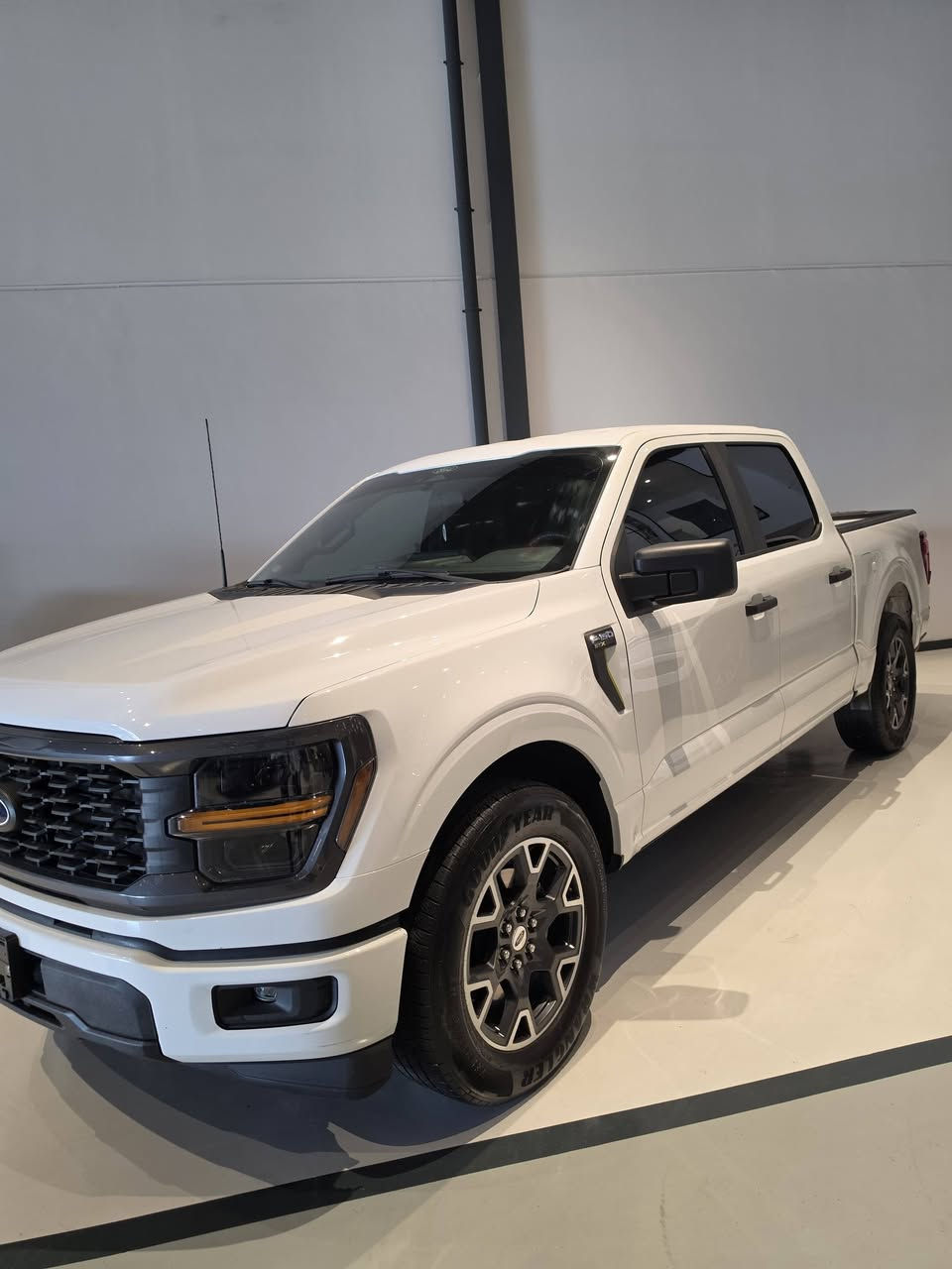 ford f150  2024 xst  2*4
بێ بۆیاخ بێ ساردو گۆڕاو 

ناوشاصی بشرط 
1FTEW2KP6RKD48798

شوێن سلێمانی 

***********

نرخ 
295

