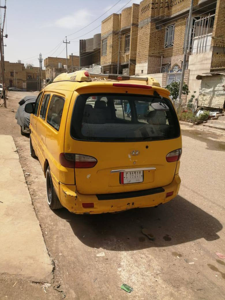 يالله لبيع استاركس ٢٠٠١ رقم بغداد اجره مكينة وكير خير من الله حداد نص ونص كهربائي كله شغال هيئه وغرامات مصفره تحويل ثاني يوم مكاني الناصريه المركز السعر ٤٥ وبيه مجال  مكلف بالنشر هذا رقم صاحبها *********** ناصرية, ذي قار
