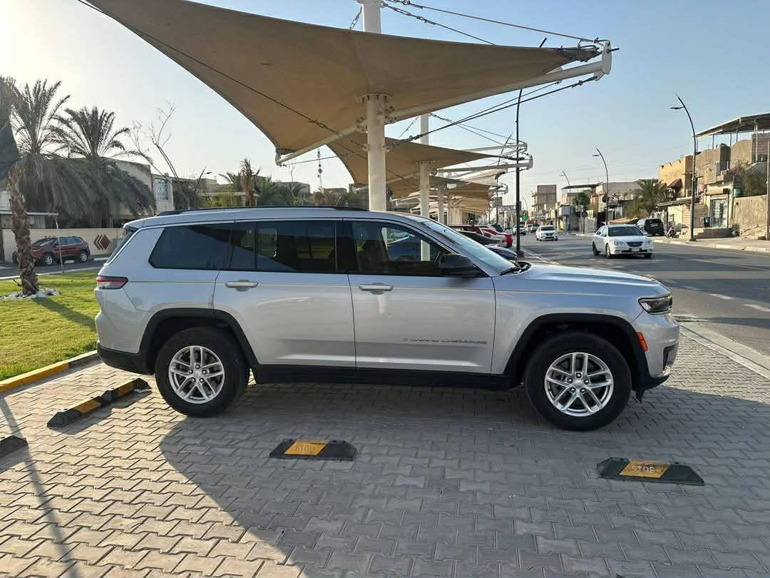 السلام عليكم 

جيب لاريدو 2023

للبيع وارد امريكي

6 سلندر

3600 

دفع رباعي

قيادة ذاتية

تشغيل عن بعد

شفتات ستيرن

رادار امامي مع مانع تصادم

تحذير الخروج عن المسار 

تحذير تجاوز حد السرعة

مستشعر نوم السائق

حساس امطار

تعديل وضعيات المقود كهرباء

المرايات الحانبية كهربائية 

نضام الخرائط GPS 

تبريد 3 قطع

مكيف خلفي مع وحده تحكم

اوتو ستوب

ذاكرة حفظ وضعيات الجلوس 

وبعد بيه مواصفات

سيارة بدون حادث  فقط القطع الخارجية تخريب

مبدلات بأمريكا وكالة ع رقم الشاصي بدون صبغ بدون ايرباك 

سعرها ٢٧٠ بيهه مجال

عنوان سياره ديوانيه ***********

رقم بغداد دخول جديد سياره

ماشيه ٩٥ ميل #التصوير #العراق #الجميع
