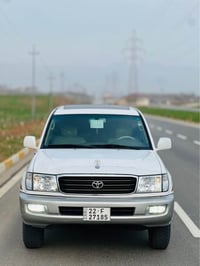 لاندكروز • ١٩٩٨ • ٨ مقاعد