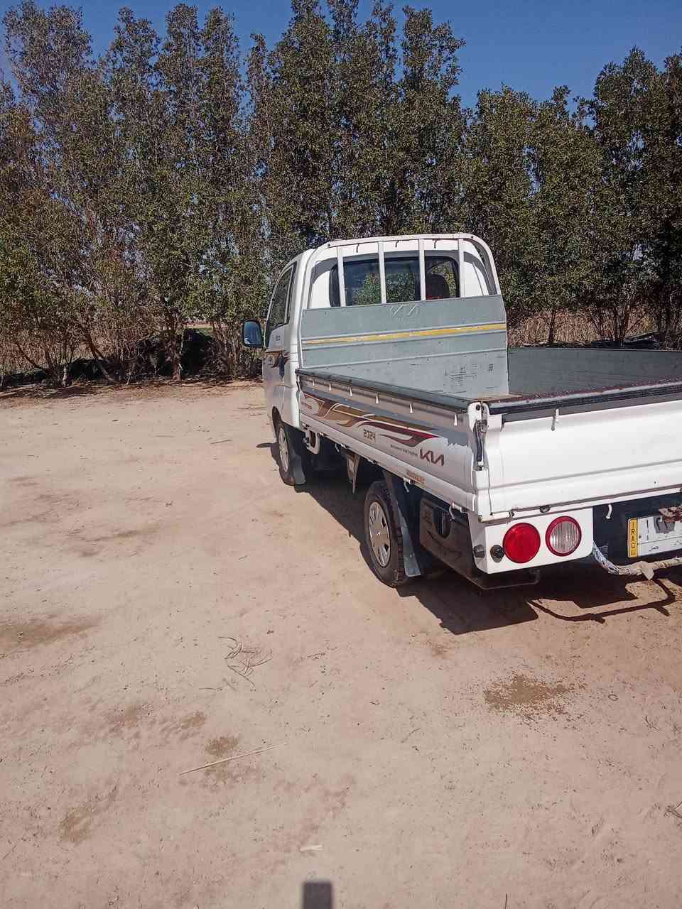 سلام عليكم سيارة كيه للبيع موديل 21 مكفوله رقم كربلاء مكاني كربلاء السعر 133 وبيها  ***********
