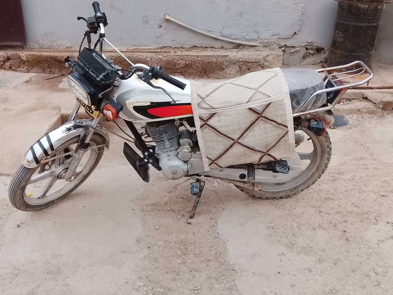 للبيع ماطور خمسه كير اي عيب ما ابي موديل 19 اي عيب ما ابي محرك ما مفتوح واللي يريدي خاص او عالرقم ***********
