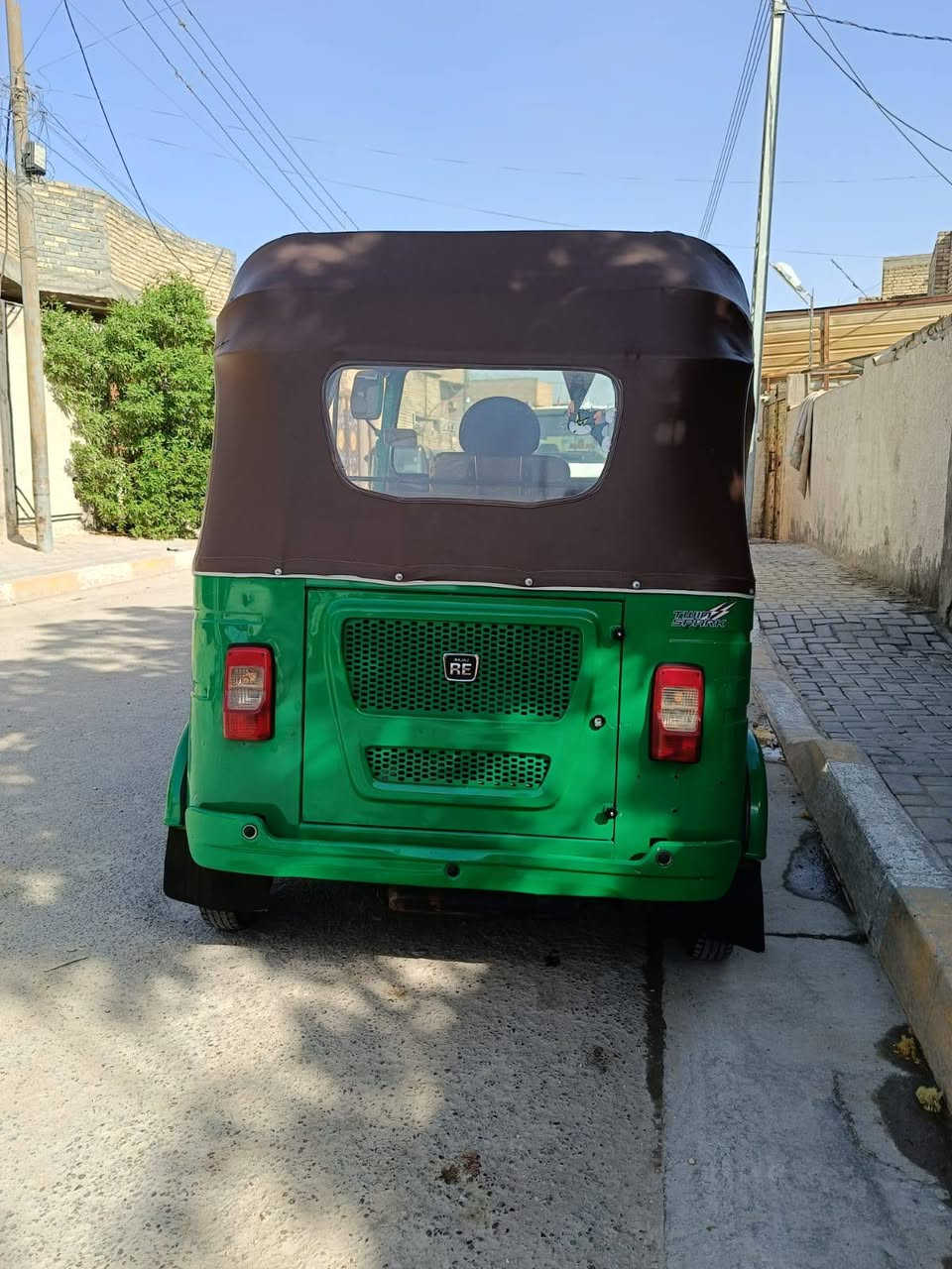 السلام عليكم من رخصت مدير الكروب المحترم تكتك 22شهر11 رقم بغداد انكليزي العنوان الكفاات العبيدي رقم ***********
