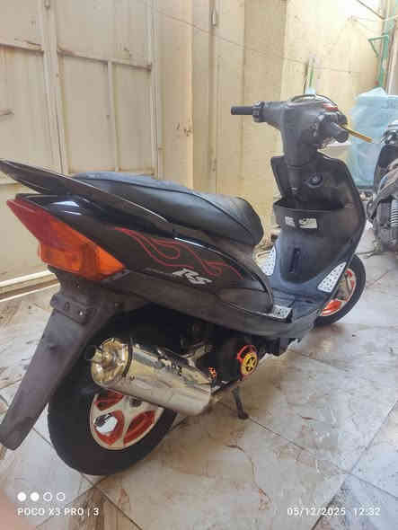 السلام عليكم ورحمه الله وبركاتة شباب ماكس عدله مكينه 49 مامفتوحه دراجه شلعه ومعدل فول مزوده يداد بريك NCY يدات بانزين هم NCY  قبق عمبار هم RGS دشبول كتروني اشاير اربعه ولفات دبلات هم بيه صالنصه RZ  سعر 800 وبيه مجال رقم ***********
