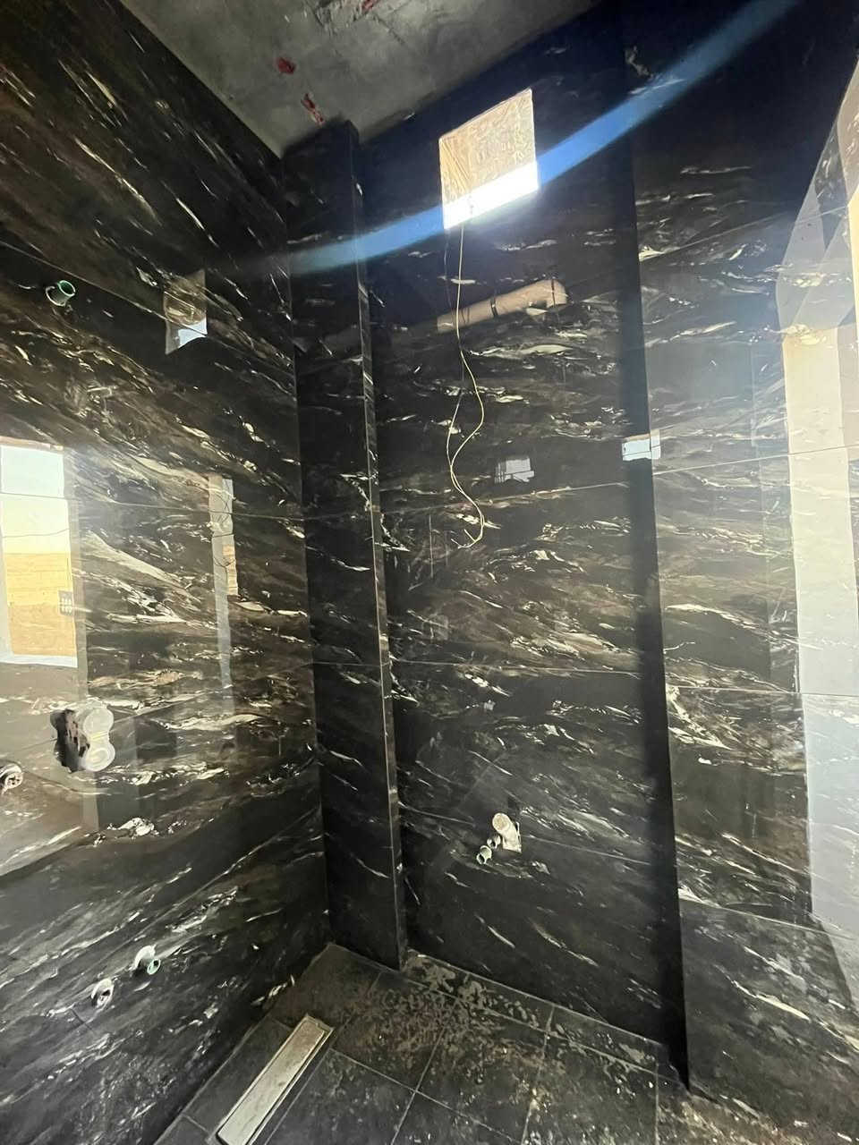 السلام عليكم اخواني الأعزاء
كادر مصري مختص في تطبيك السيراميك 
امانه الله شغل درجة أولى 
رقم الهاتف: ‭0774 790 8350‬
