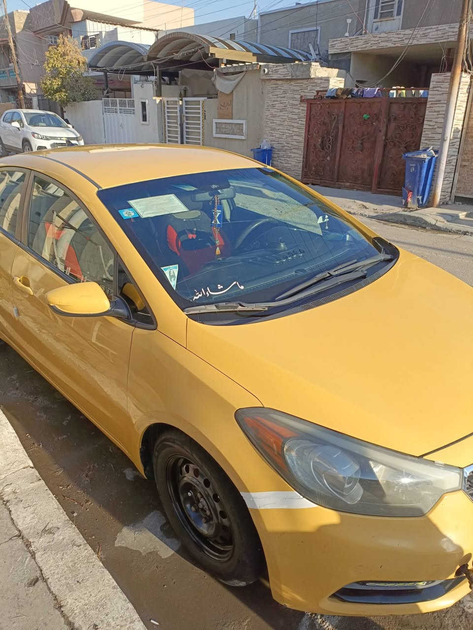 السلام عليكم فورتي وارد امريكي موديل 2015 حادثها قبق جنطه والباقي ليبل واحد محرك كير طخم تاير كهربائيات تدفئه تبريد مضبوطات بيها بعض النواقص صدر بي طكطكه شريط ستيرن الهورن ميدك مصفره هيئه سياره بأسمي سنويه نهاية 26 السعر 105 وبيها مجال العنوان بغداد الدوره ابو دشير *********** وبي واتساب
