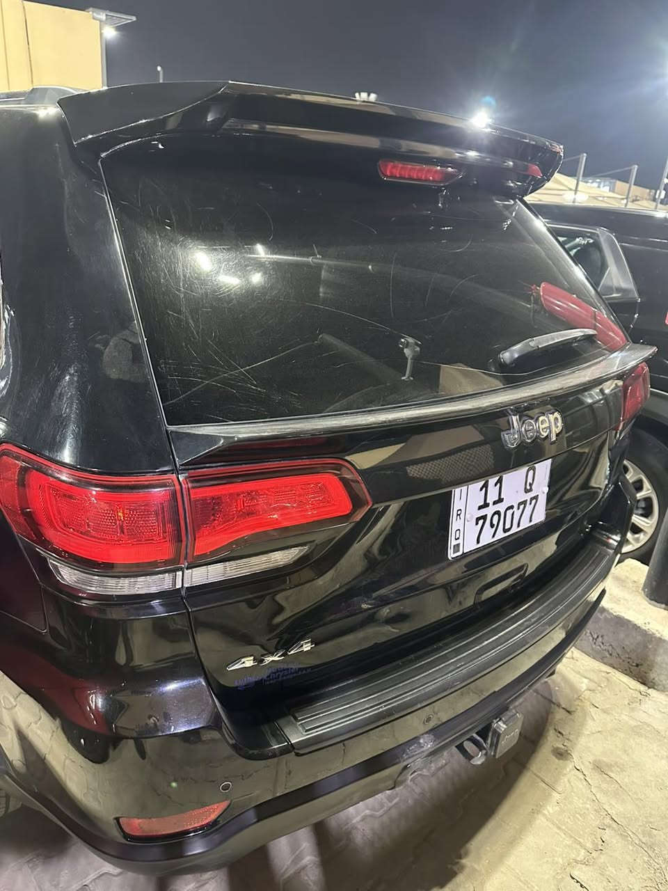 سلام عليكم 
جيب فول موصفات عده فتحه
مديل 2021
فول موصفات حلوه سياره 
بصمه 
جلد 
كراسي كهرباء
شاشه 
ويل كروم
مكان سياره كربلاء
***********
