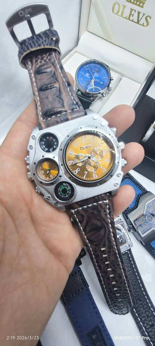 عشاق الساعات الغريبة
يتوفر جلد 
وحديد 
موديلات وتصاميم مختلفة...


**إذا كنت صاحب هذا الإعلان وتريد حذفه لأي سبب، رجاءا أرسل رسالة إلى الدعم الفني**