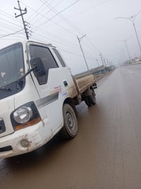 للبيع كيا مامسجل ام عيون موديل 2002 محرك كير اكسن شرط صدر كهربائياتها ...