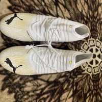 حذاء • مقاس ٤٣ • فيتنامي