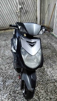 دراجه سكنس فحل  فقط دبل أمامي تعبان مكان بغداد شارع فلسطين 07780120470