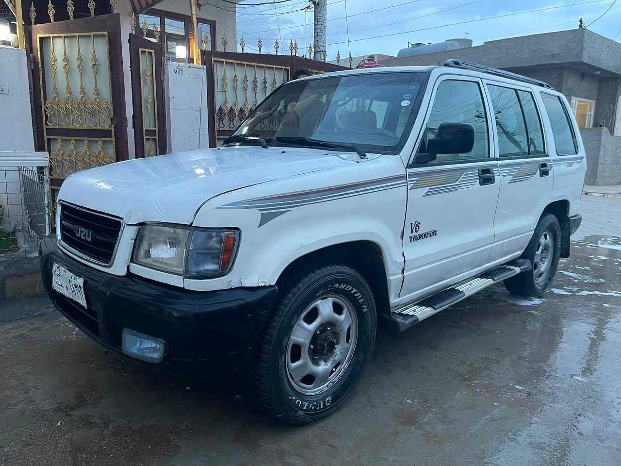 Isuzu trwpar 2001
ئاسوزو ٢٠٠١
   45$
گێڕ عادى گێڕ مه كينه وئه كسلى به شەرت ( دەبڵەكەى ئيش ناكا )
بىّ دەعم ولێدراوى بێ بوّياخ
قوفل مه ركه زى
ئارمى پلاستيكى سليّماني
كاره باى هه مووى به شەرت هه موكيانى ئيش ئه كات
گۆڕینەوە ئەکەم لەسەر دڵگرتن 
***********
