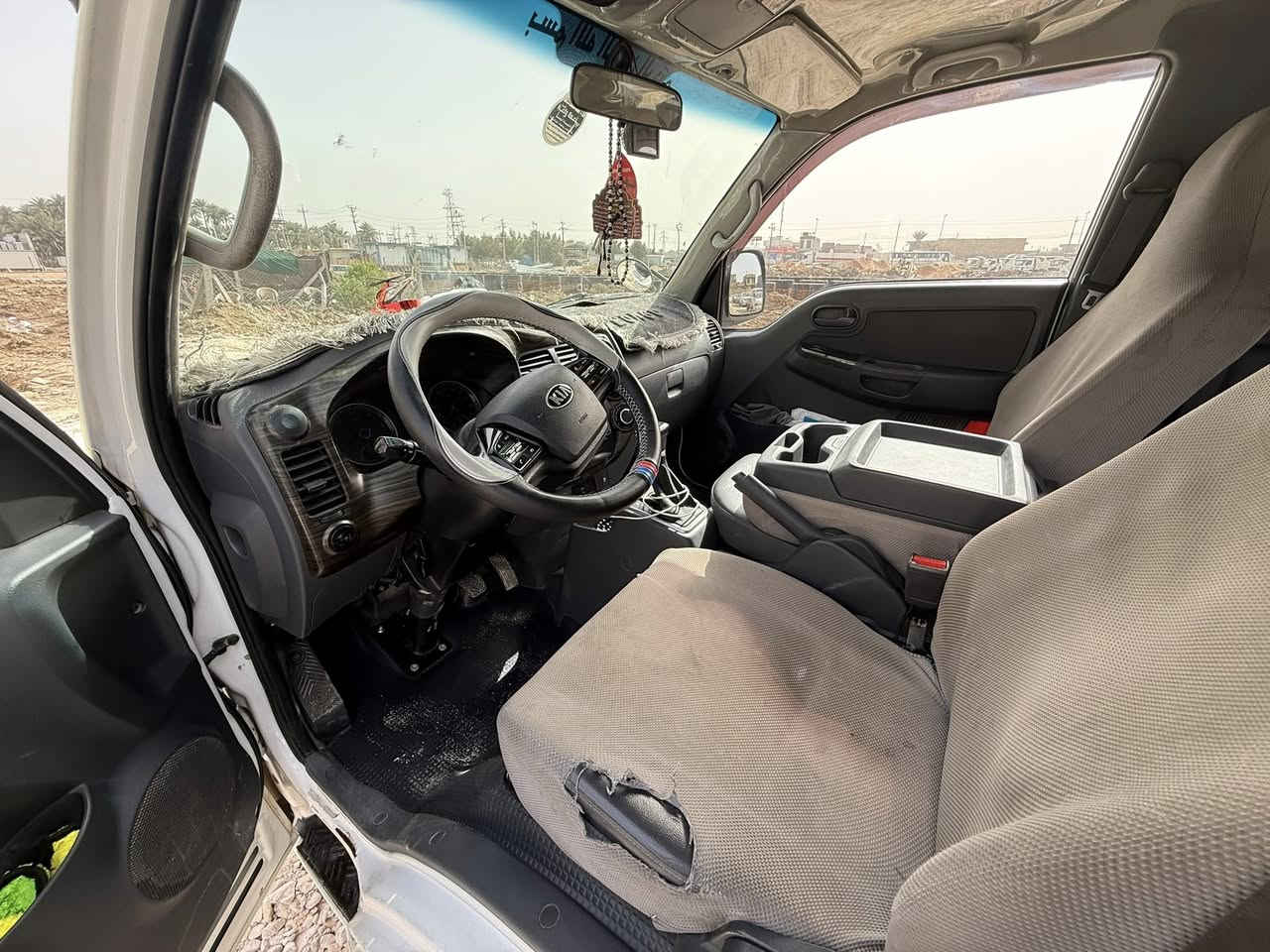 كيا بنكو مسكر ادبلو دبل قماره 2020 ماشية 80 الف  رقم قادسية سيارة كفاله عامه عدا شمم شخط بل بدي ساره جاهزه من كلشي السعر 186 تحويل مباشر 
للاستفسار ***********
موقع السياره بابل المدحتية
