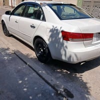 سوناتا 2008 وارد امريكي فول مواصفات  السيارة بلادية بدون صبغ بدون حادث...