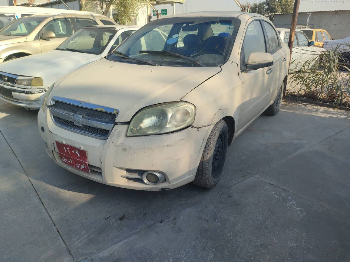 افيؤ تكسى موديل ٢٠٠٧ گيرعادى 
رةقى جوانة ١٢٠٩ جوار رةقةمى 
سعرى ٦٧ وةرقة 
٢ مليؤن غرامةى لةسةرة 
بةناوكردن بةشةرتة ***********
سيارةكة مةسرةفى تيداية 
شوين هةولير أربيل, العراق
