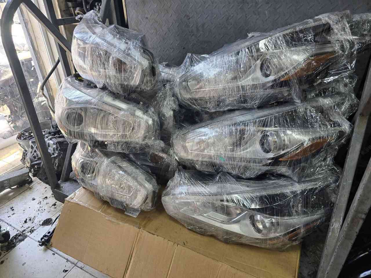 متوفر لایت نیسان مورانو 2016عتا2018 عادی زینون
عنوان اربیل الصناعە الشمالیە
***********-***********
