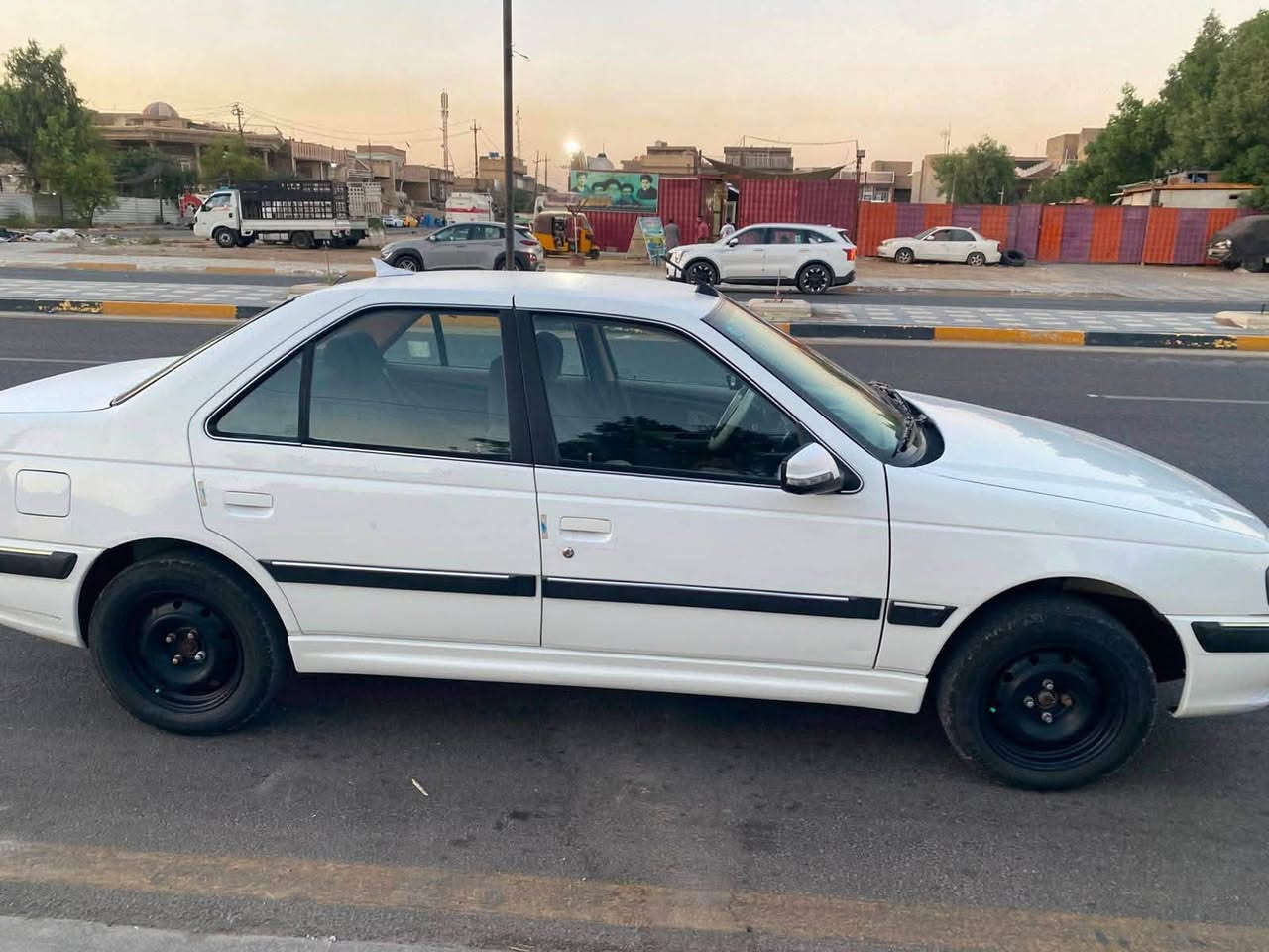 بيجو بارص موديل2023بأسمي  رقم بغداد انكليزي  مكفوله كفاله عامه مكينه كير تبريد شغال السعر 75    ماشيه 41
مكان السياره بغداد العبيدي رقم الهاتف ***********
