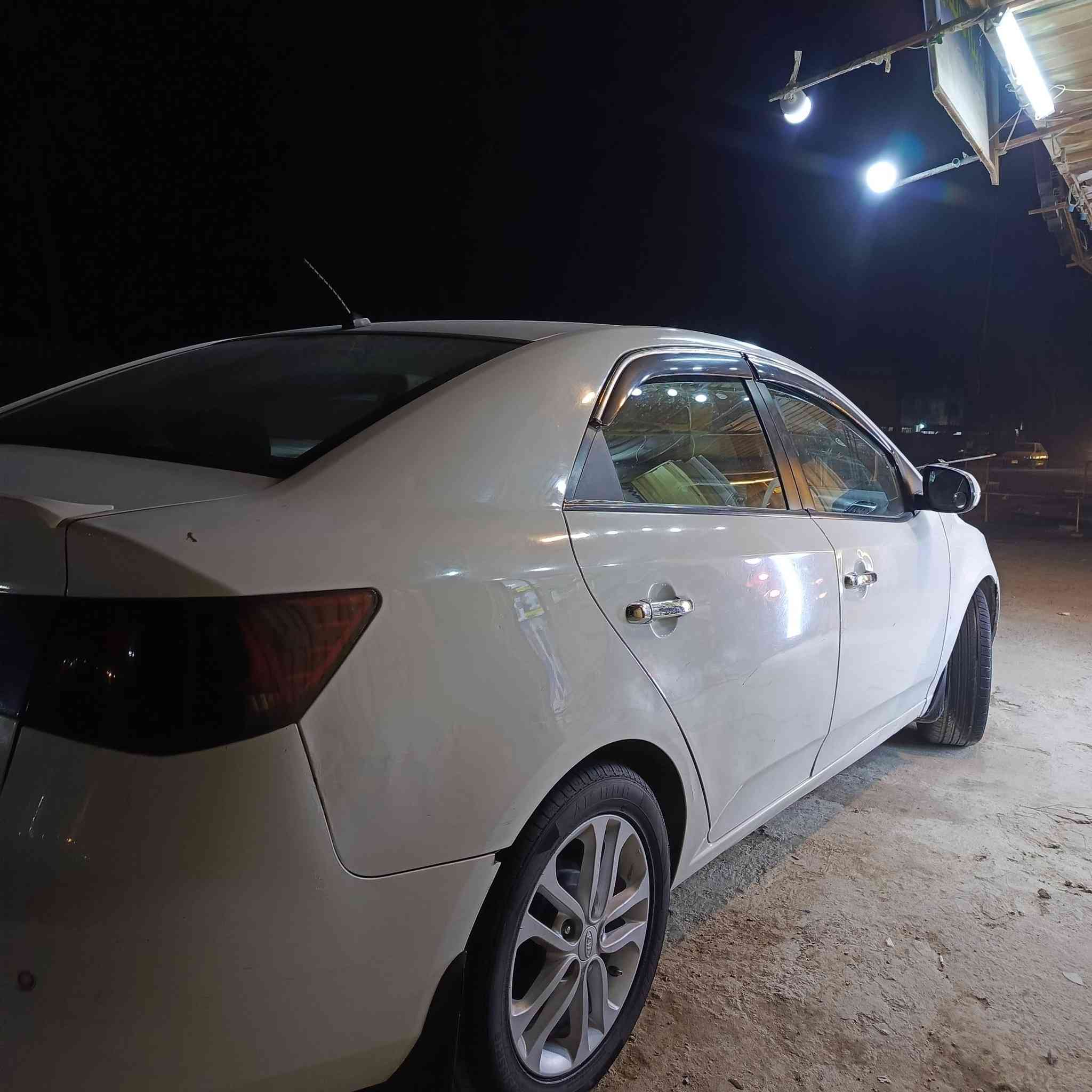 سلام عليكم (سيراتو 2011)خليجي 3قطع صبغ (بأسمنا )
مواصفات تحكم ستيرن اشاير مري حساسات خلفيه  
مكلف بل نشر (السعر 94)
الرقم ***********
